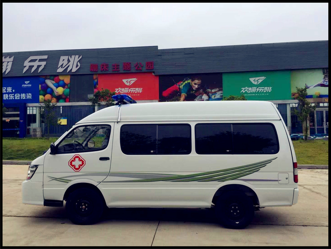 金杯經(jīng)典海獅救護(hù)車(chē)